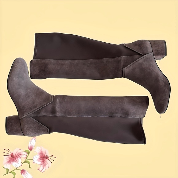 Donald Pliner Cayden Tall Suede Boots - Picture 6 of 8